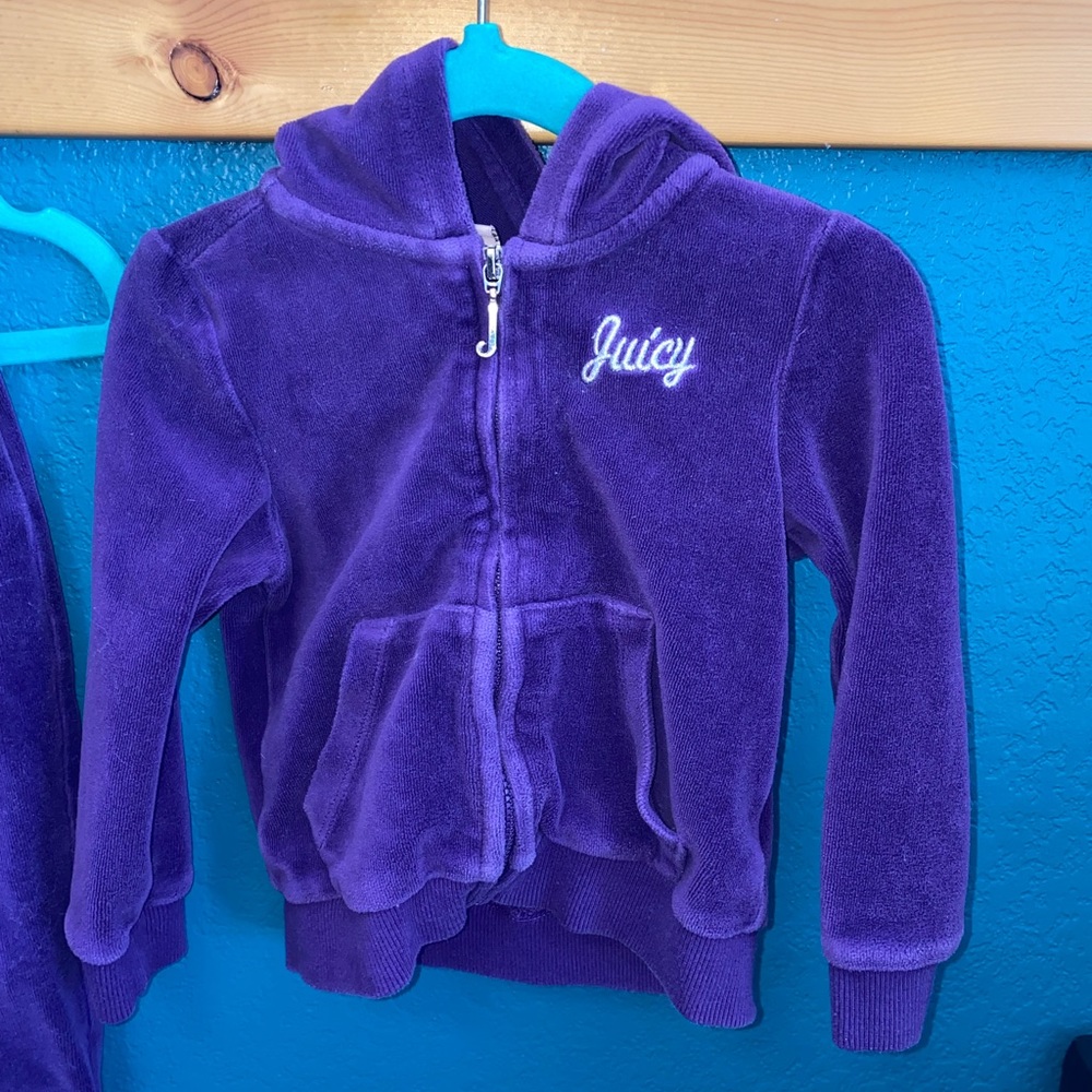 Lightly worn - Picture 2 of 9